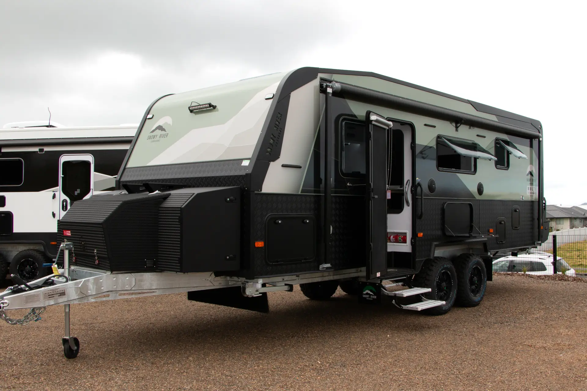 2026 Snowy River SRT-22F Fully loaded for off Grid, with diesel heater and inverter