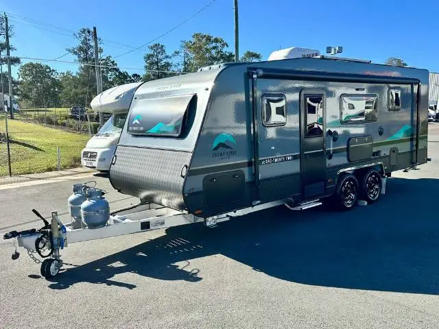Used 2023 Snowy River SRC-22F Family 2 Bunks
