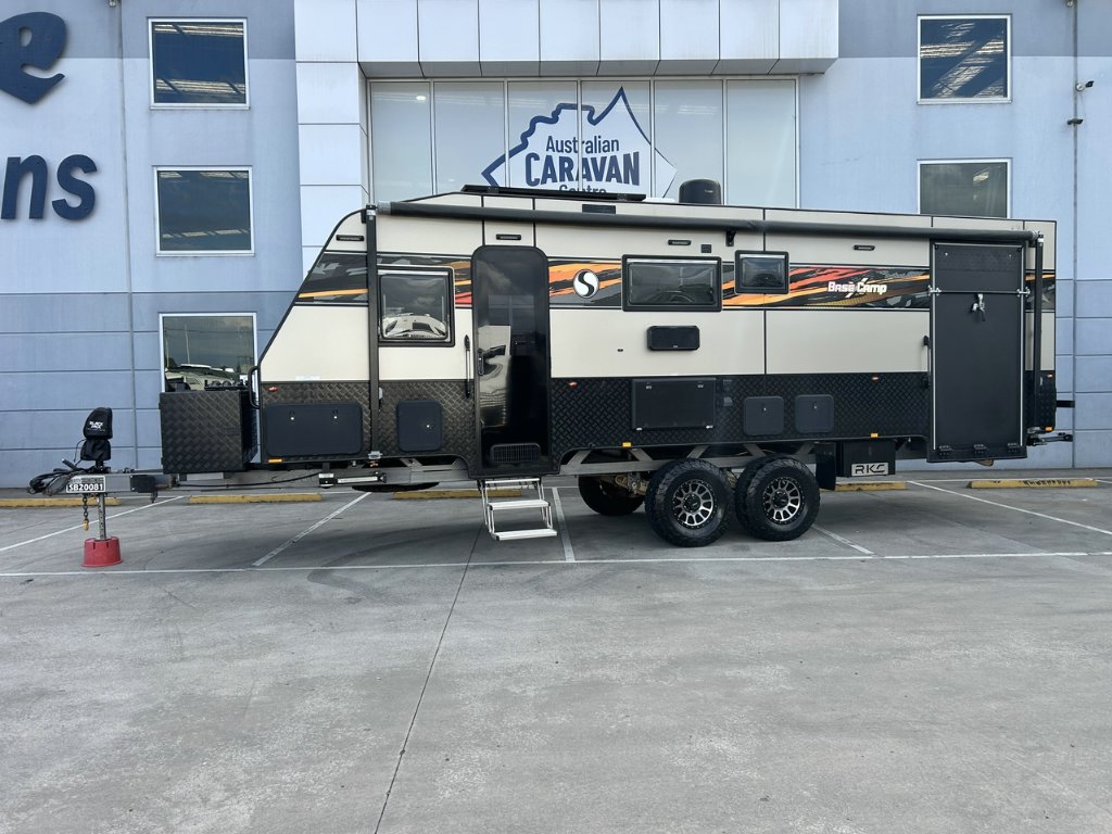 USED 2024 SUPREME BASECAMP X