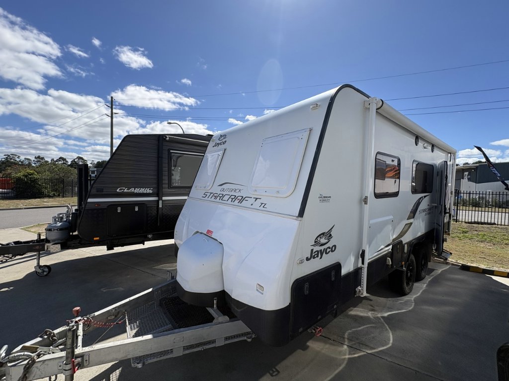 USED 2017 JAYCO STARCRAFT OUTBACK