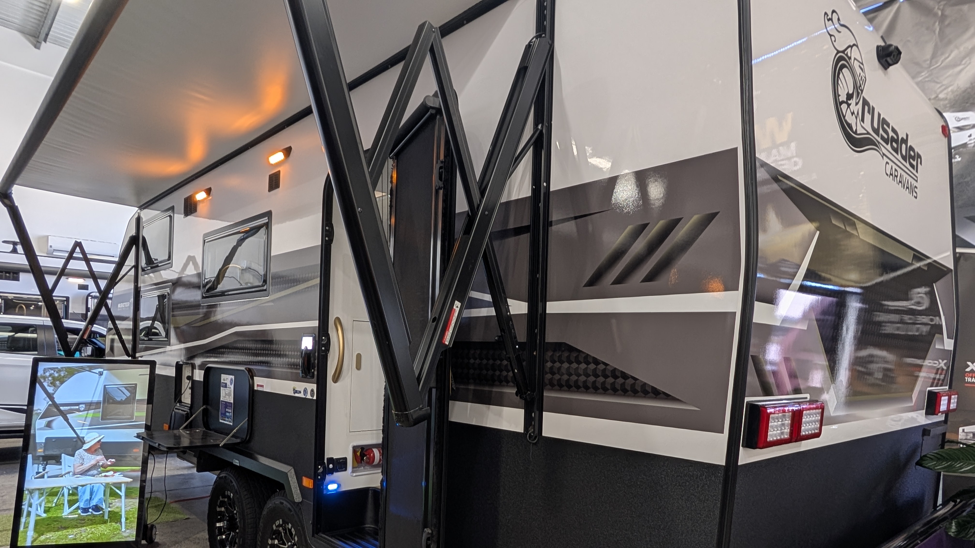 Exterior Slider Image