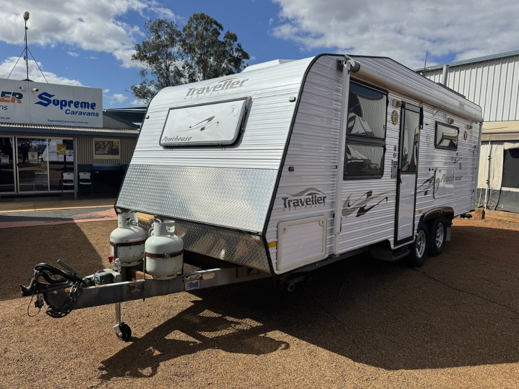 USED 2009 TRAVELLER PENTHOUSE