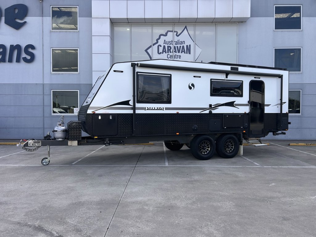 USED 2023 SUPREME EXECUTIVE