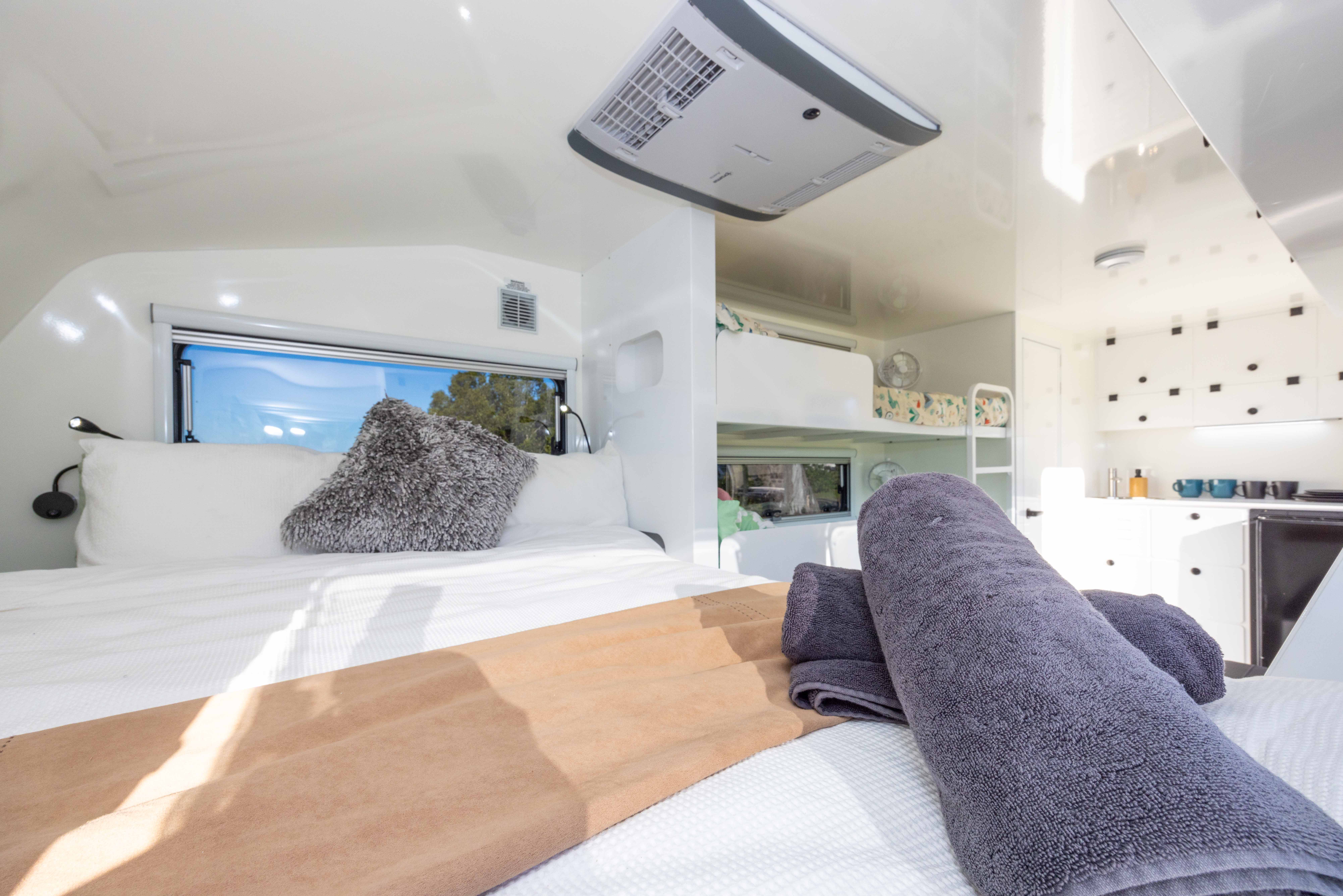 2026 Nirvana 16 Family Triple Bunk, photo 26