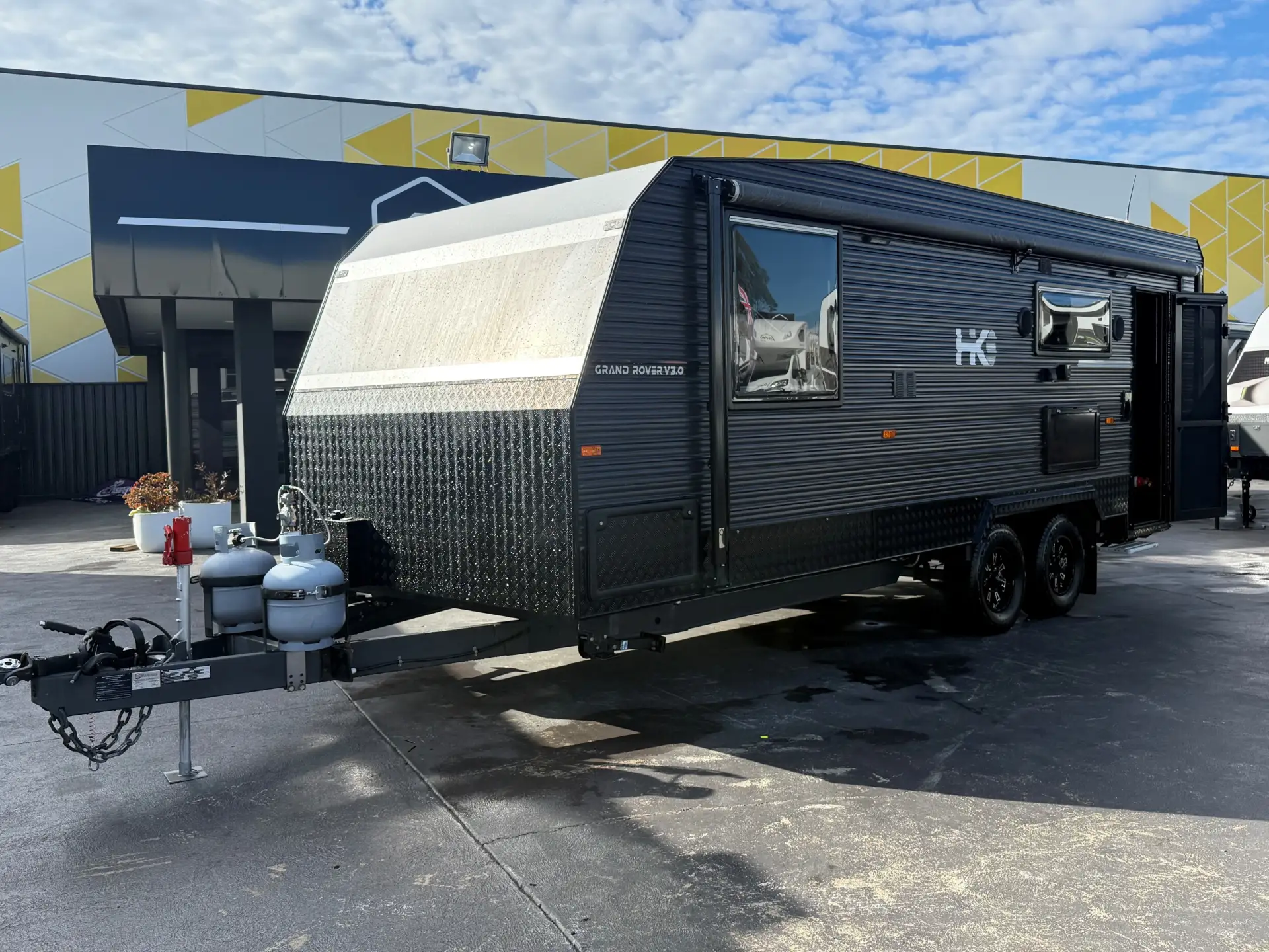 2024 Hike RV Grand Rover Double Bunk Van