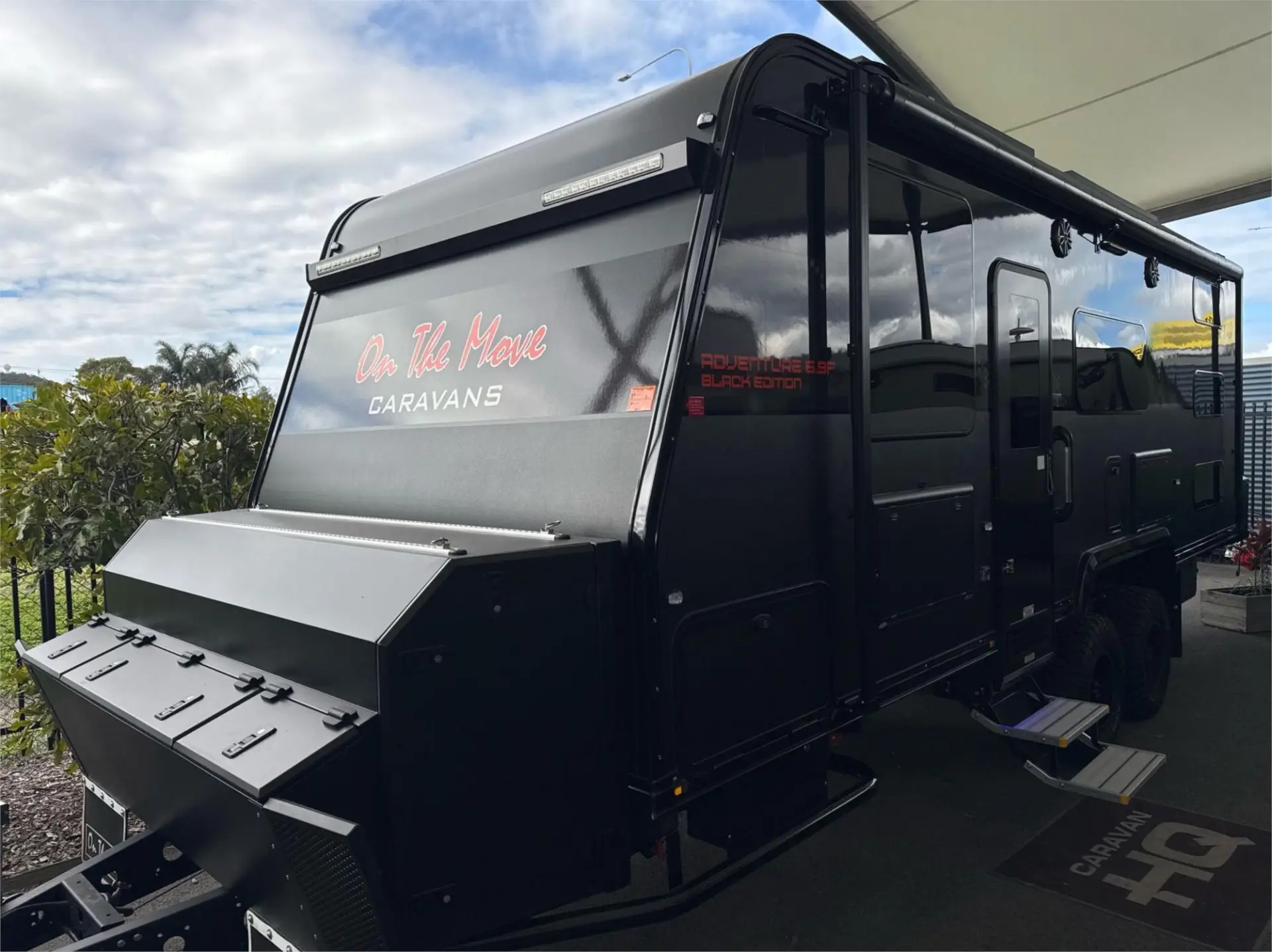 2026 On The Move Adventure 6.9F Black Edition
