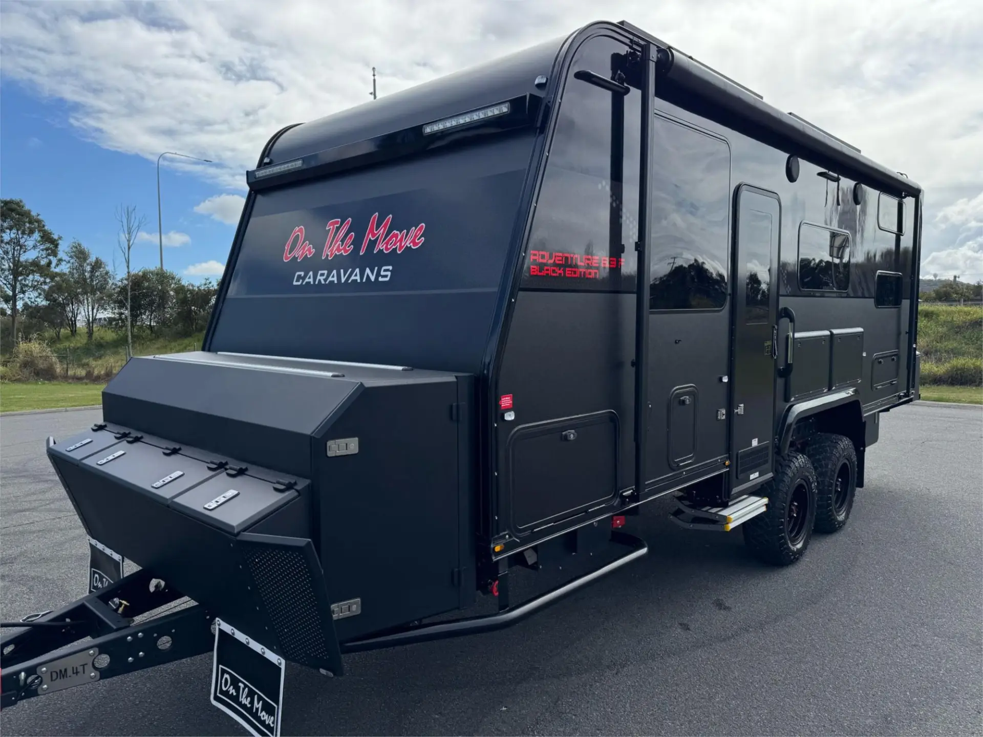 2025 On The Move Adventure 6.3F Black Edition