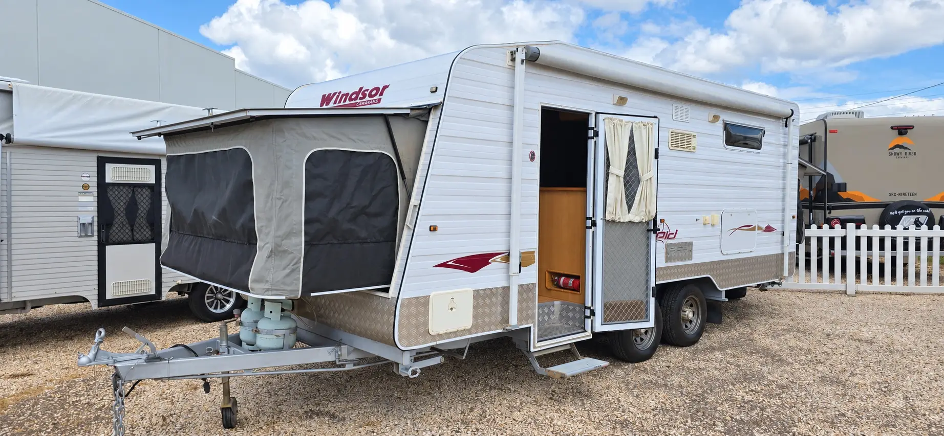 2011 RAPID RAC521
