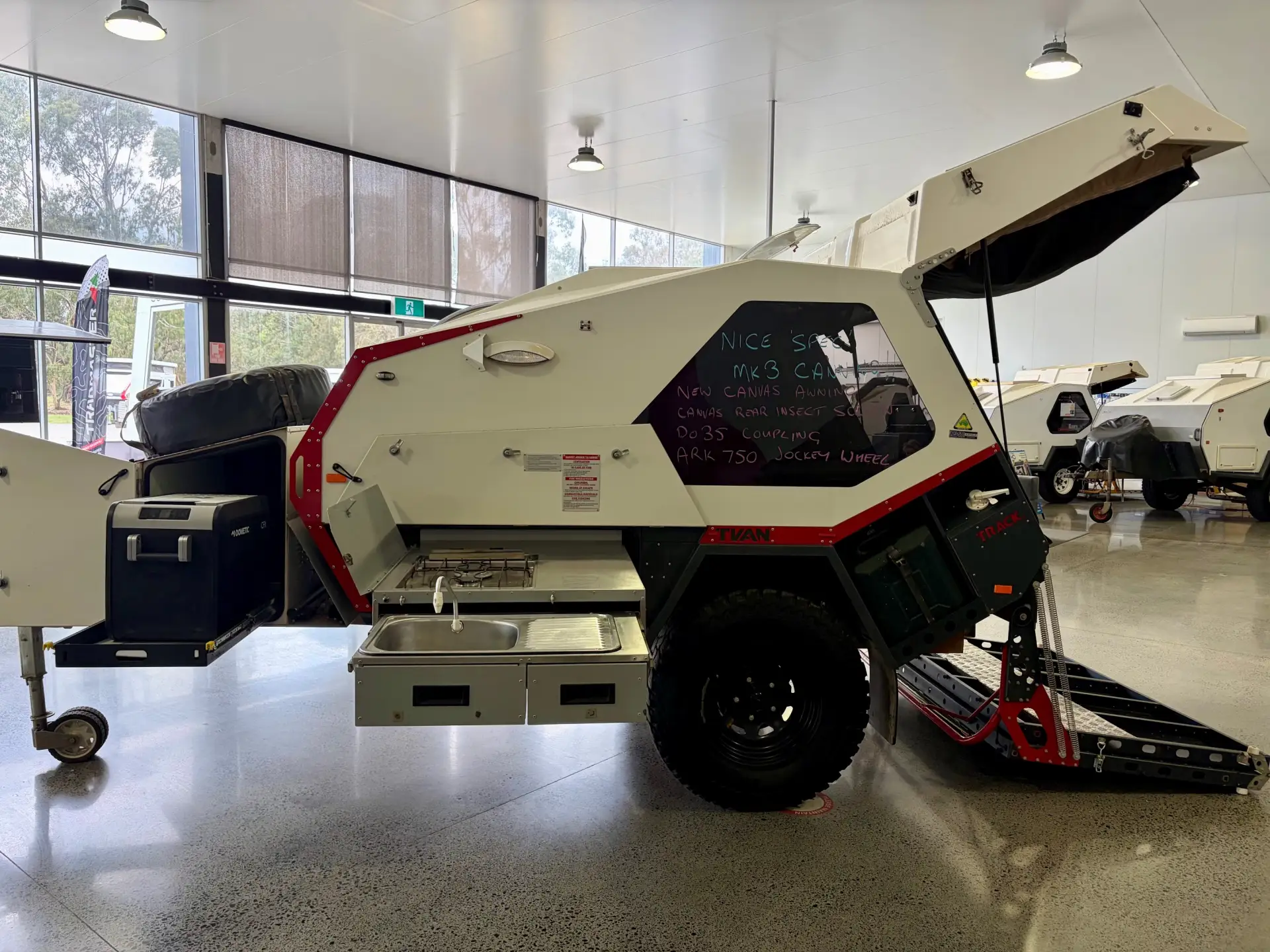 Track Trailer 2014 Track Tvan Canning Mk3