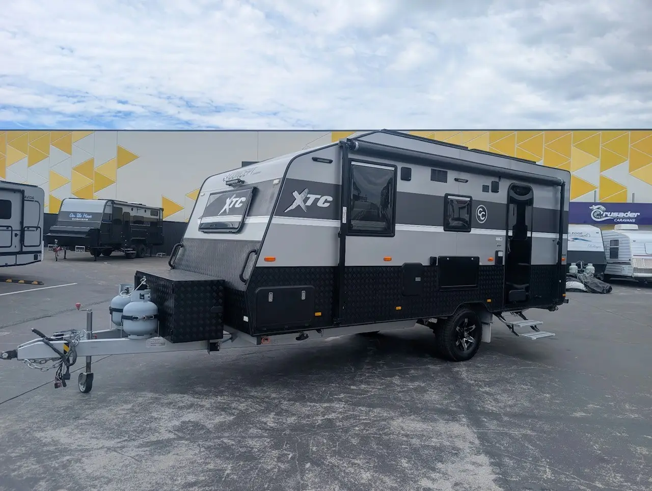 2023 Concept XTC 550 Single Axle Off Road