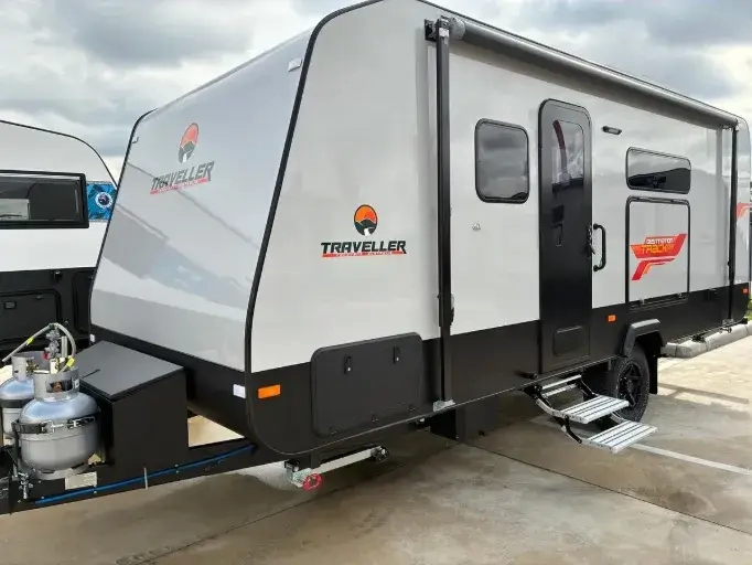JB 2025 Traveller Destination Track 17