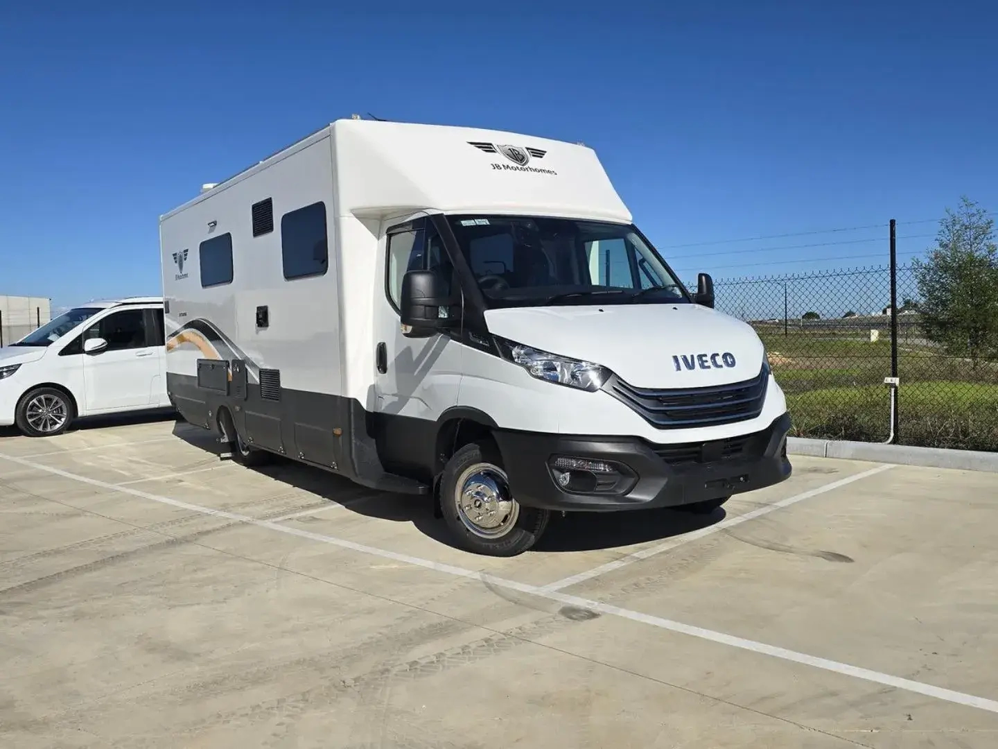 2025 JB Cravans X2 Single BED Touring