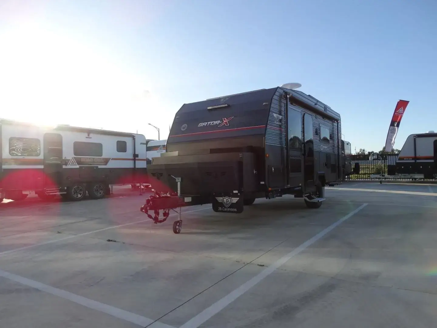 2023 JB Gator 18 Bunks