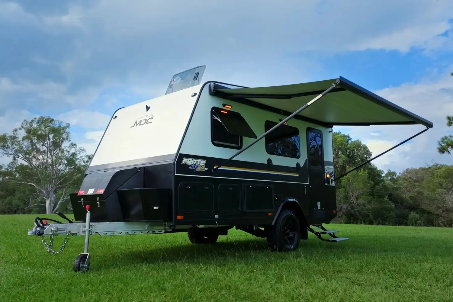 2026 Market Direct Campers Forte SR14 S2