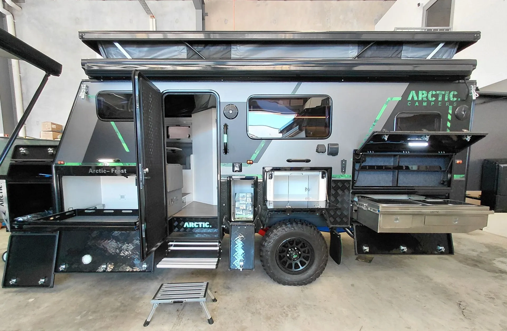 2025 Arctic Campers Frost 15 LK