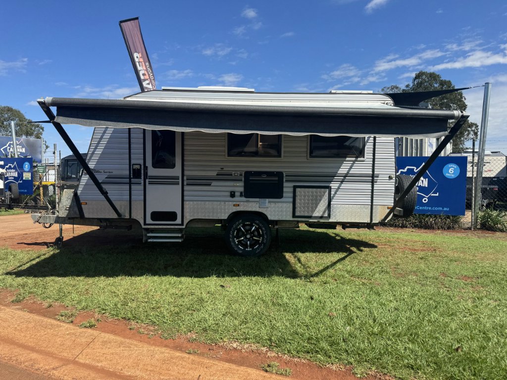 Used 2015 Evernew 16'6