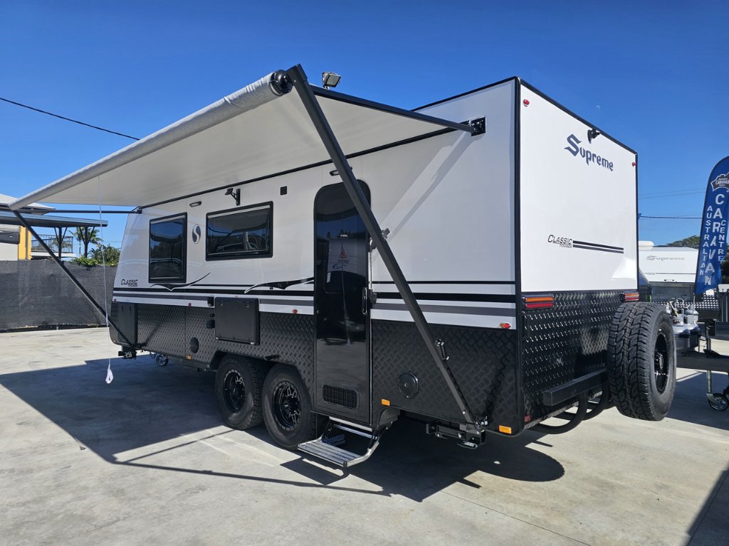 2025 Supreme Classic Tourer