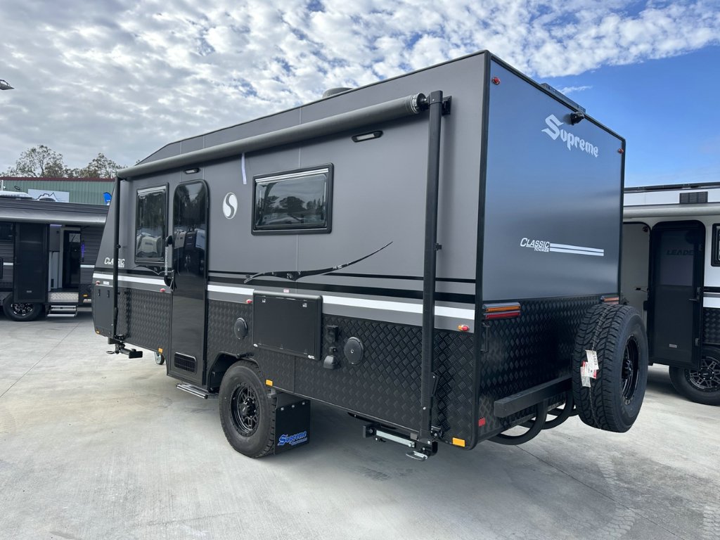 2025 Supreme Classic Tourer
