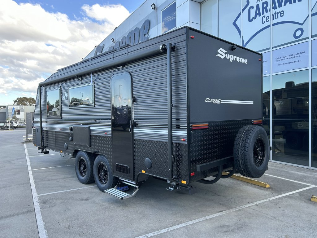 2025 Supreme Classic Tourer