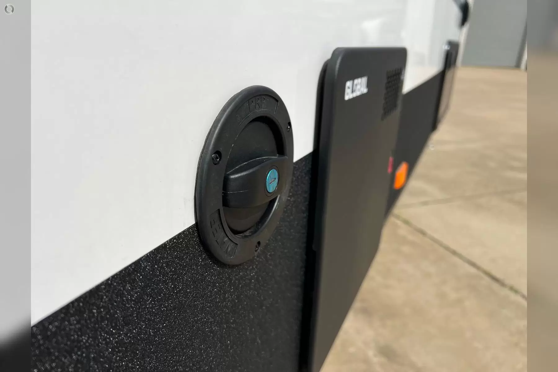 21 Series Family Tourline Image