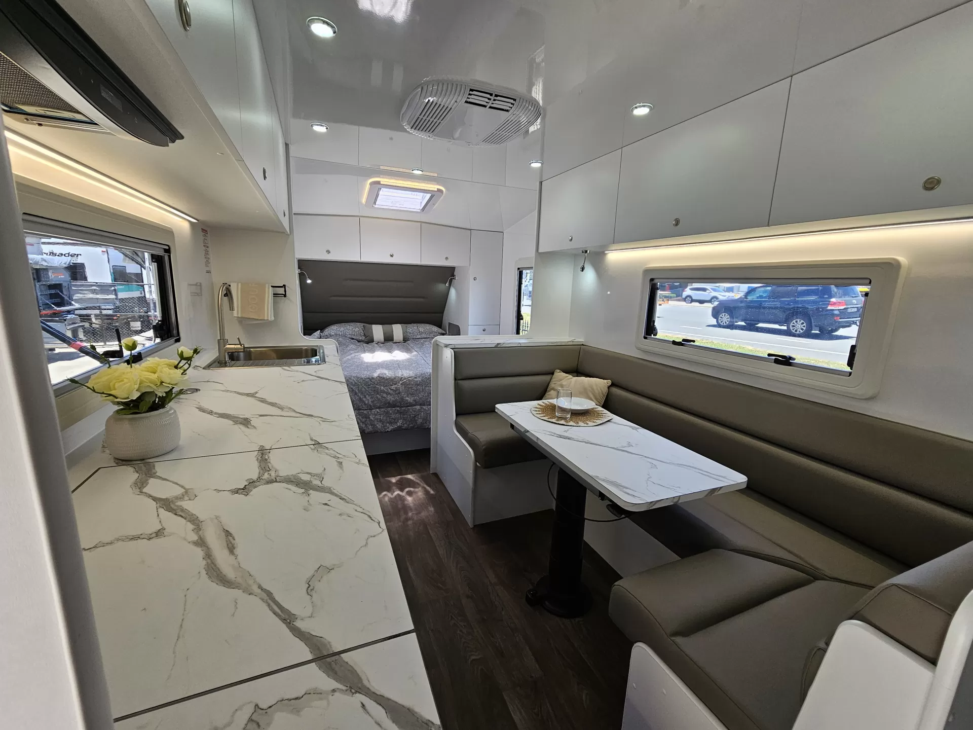 20 Series Tourline Image