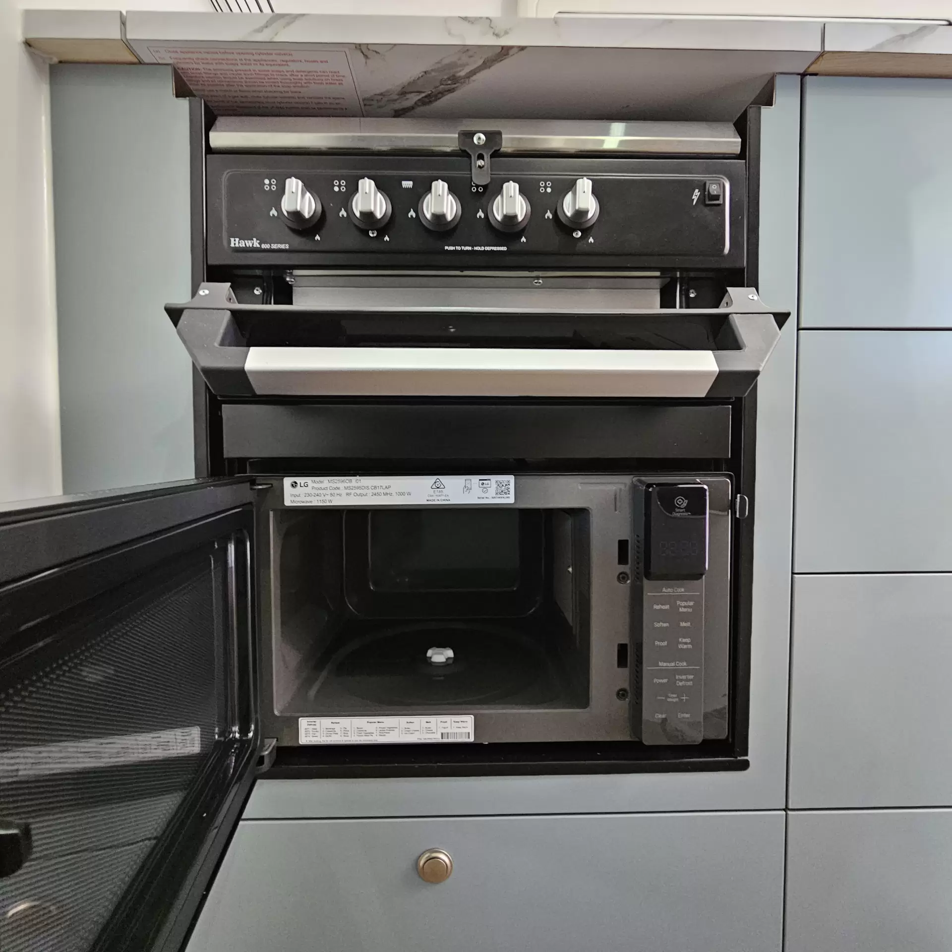 21 Series Family Tourline Image