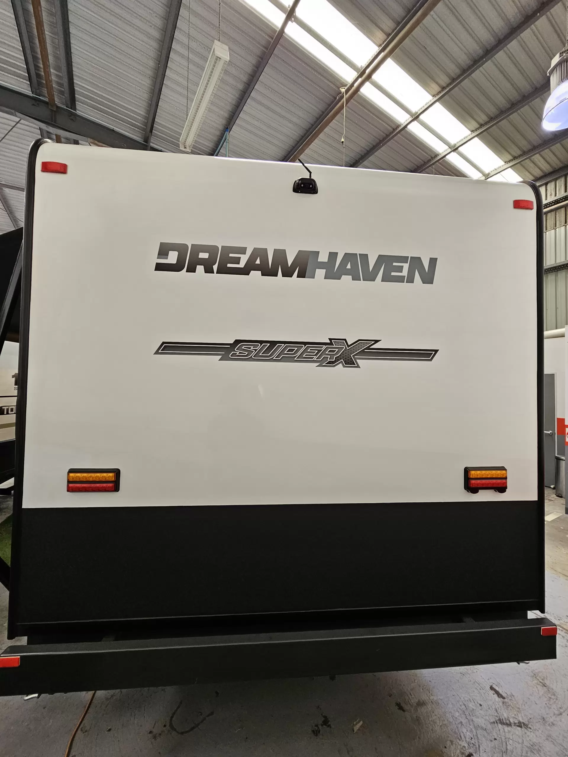 2025 DREAMHAVEN 15 Series SuperX Image