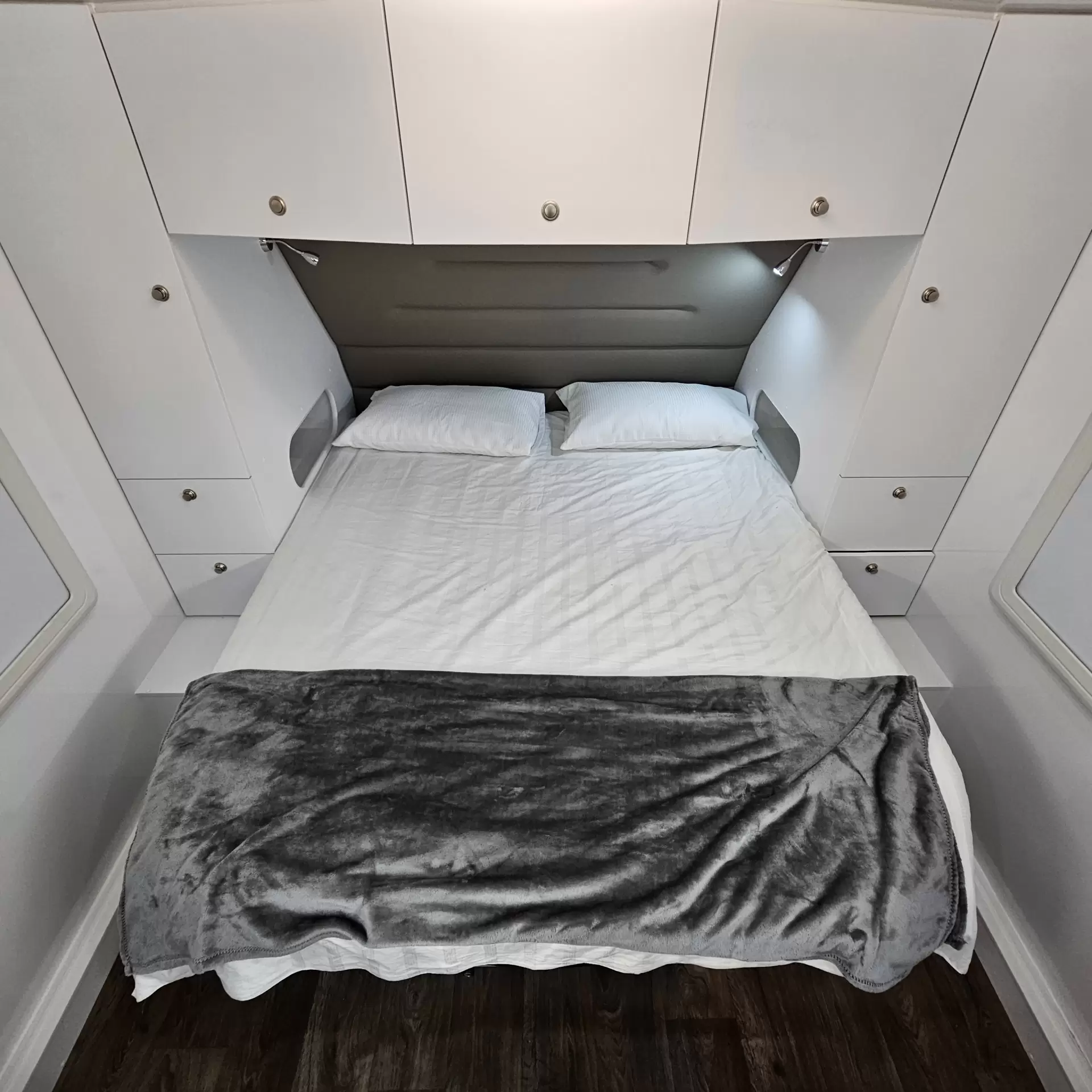 2025 DREAMHAVEN 19 Series Tourline Image