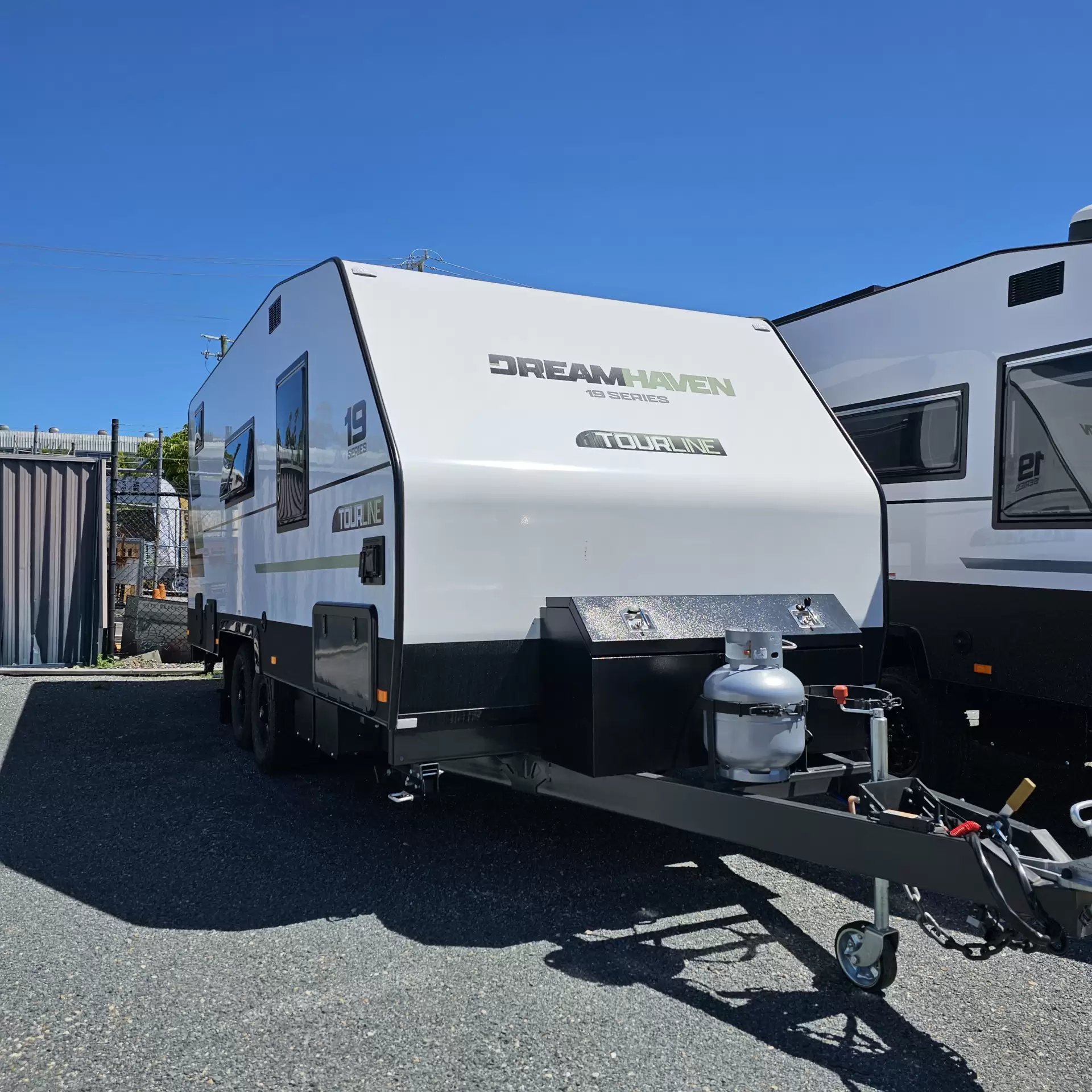 2025 DREAMHAVEN 19 Series Tourline Image