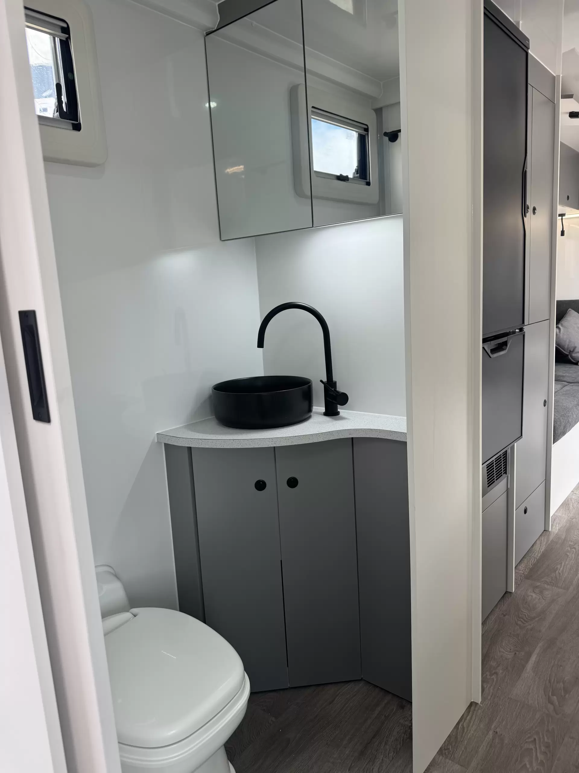 2026 Dreamhaven SuperX 22 Series Image