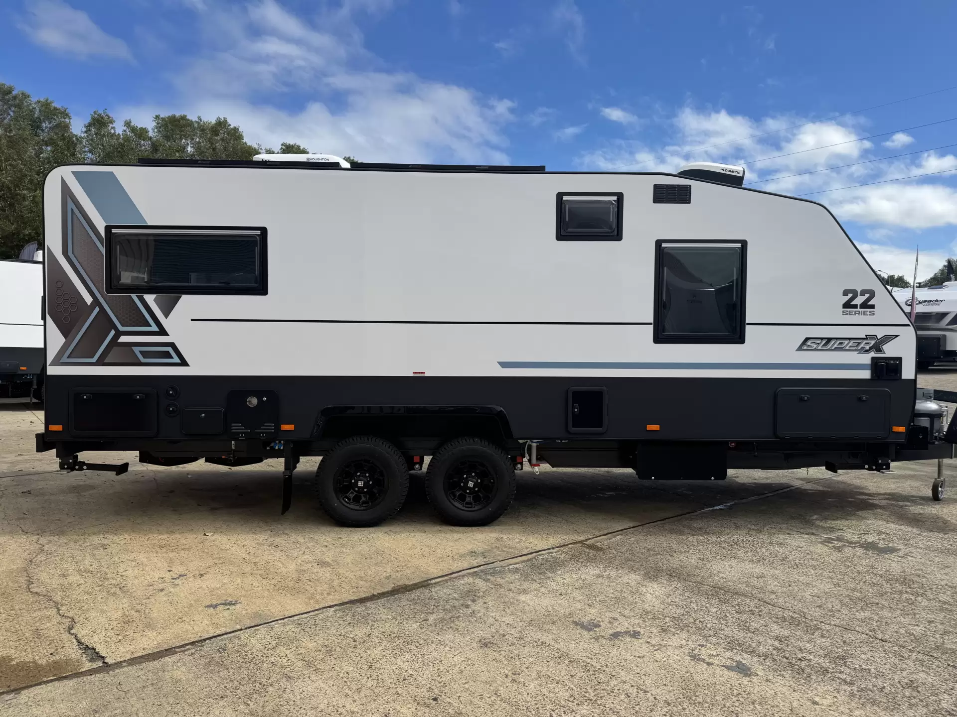 2026 Dreamhaven SuperX 22 Series Image